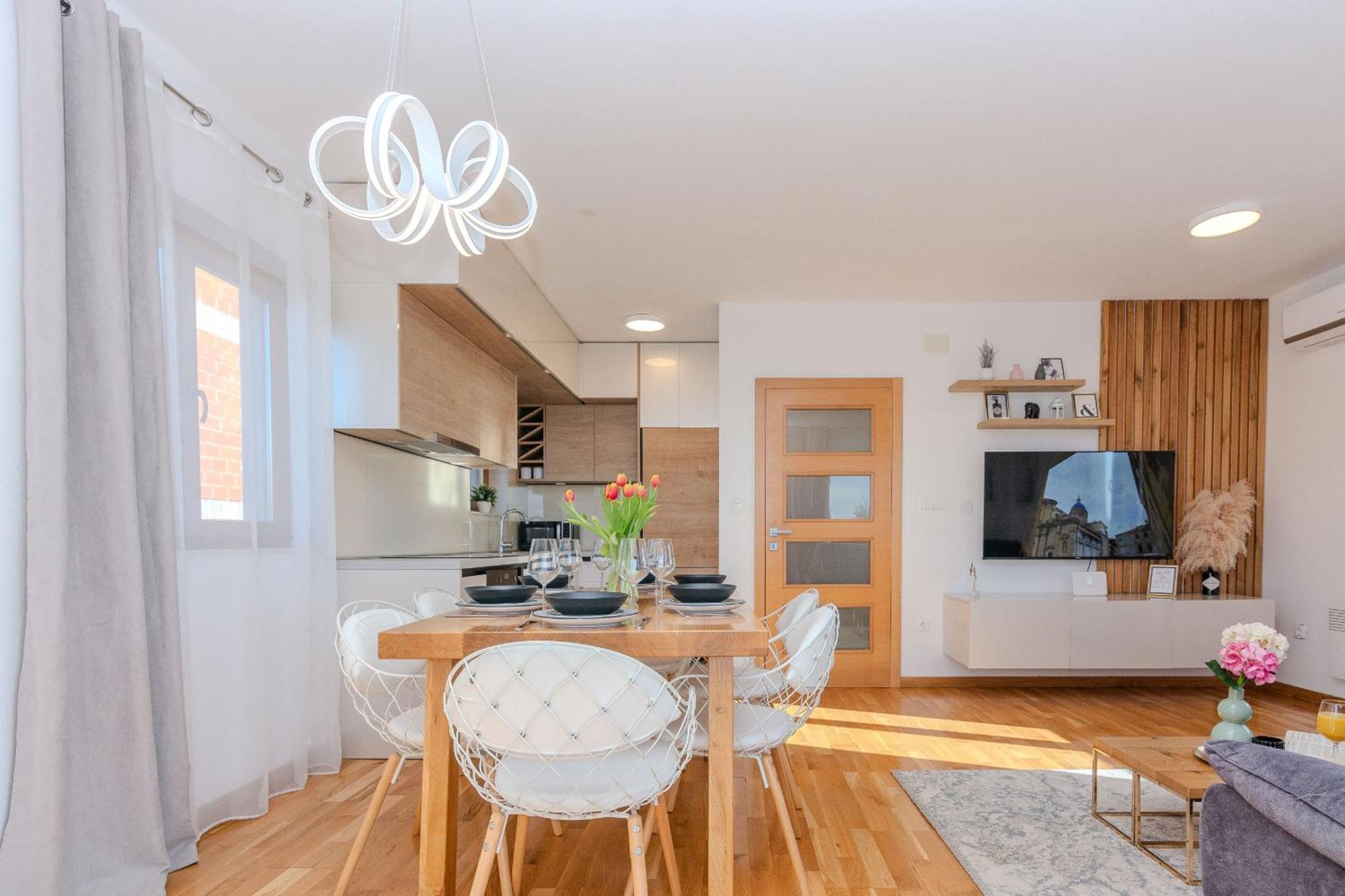 Holiday Home Lucy Pakostane Ngoại thất bức ảnh