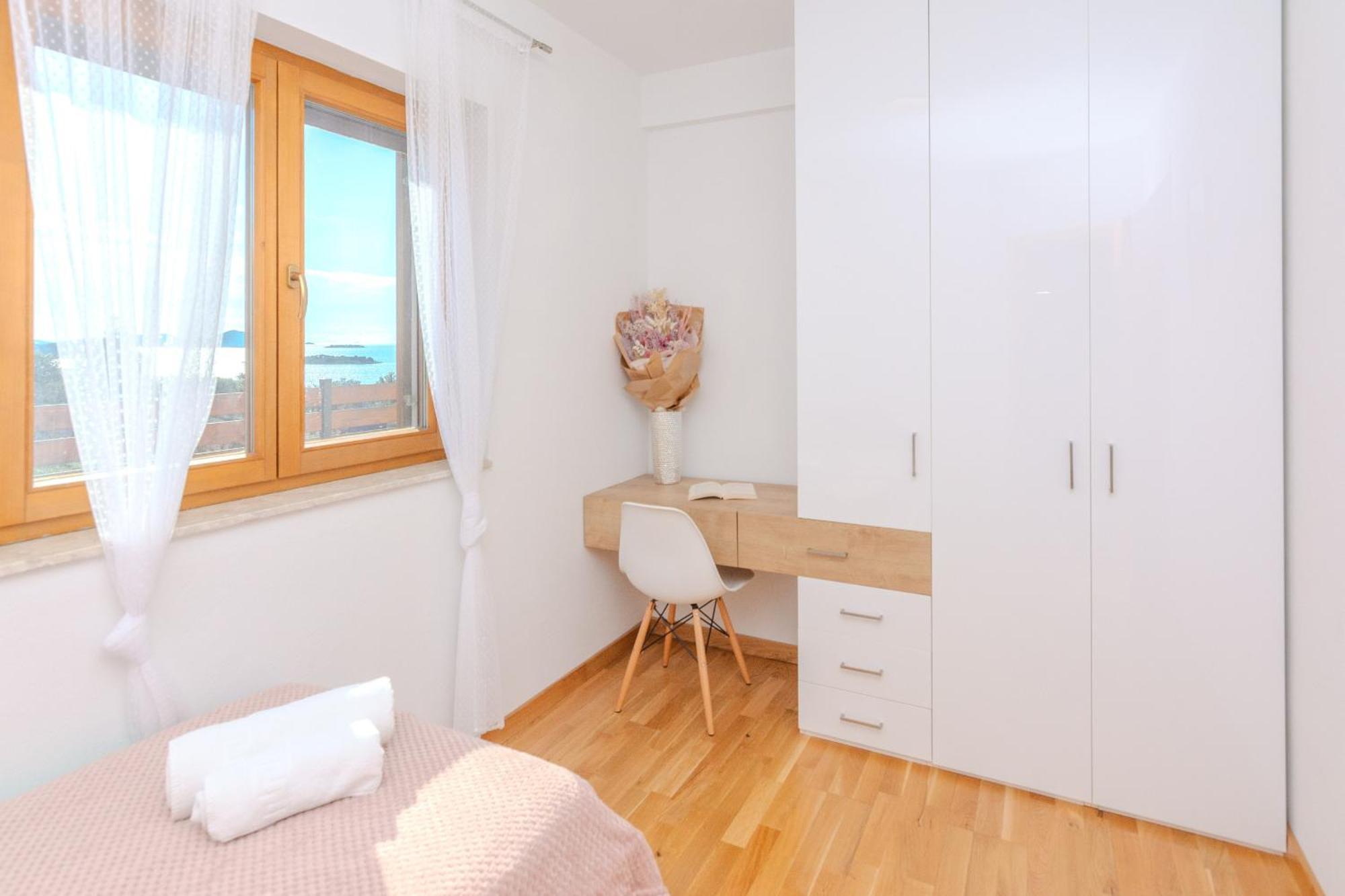 Holiday Home Lucy Pakostane Ngoại thất bức ảnh