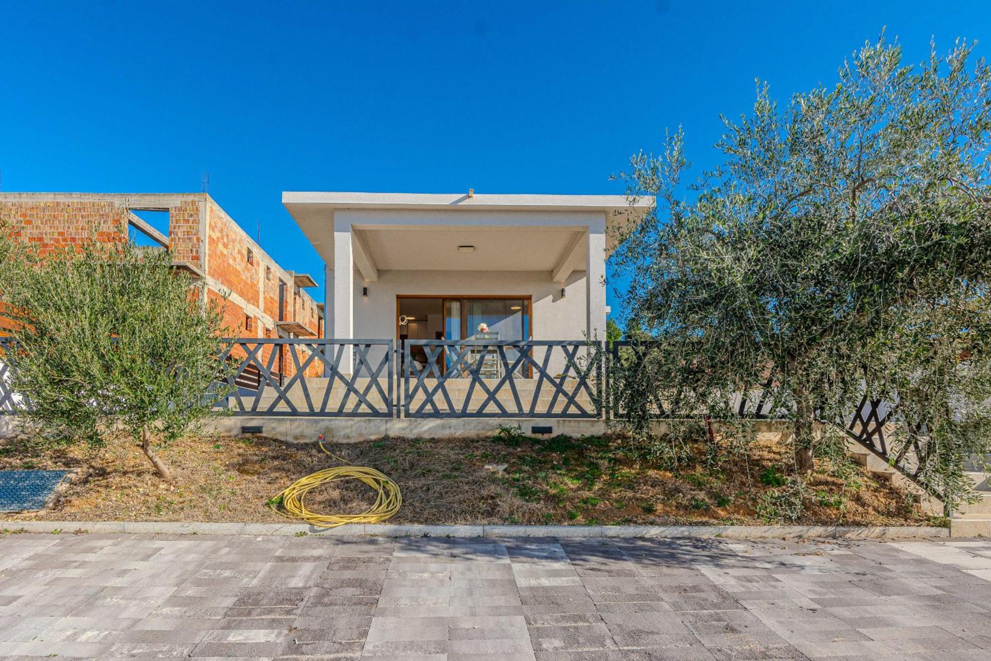 Holiday Home Lucy Pakostane Ngoại thất bức ảnh